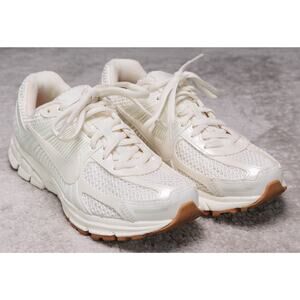Nike Vomero 5 Sail Coconut Milk Gum Sneakers Womens Size 10 Mens 8.5 HM5886-133